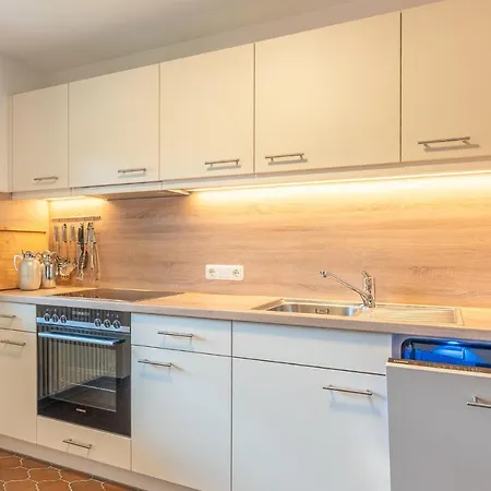 Apartment Haus Stein